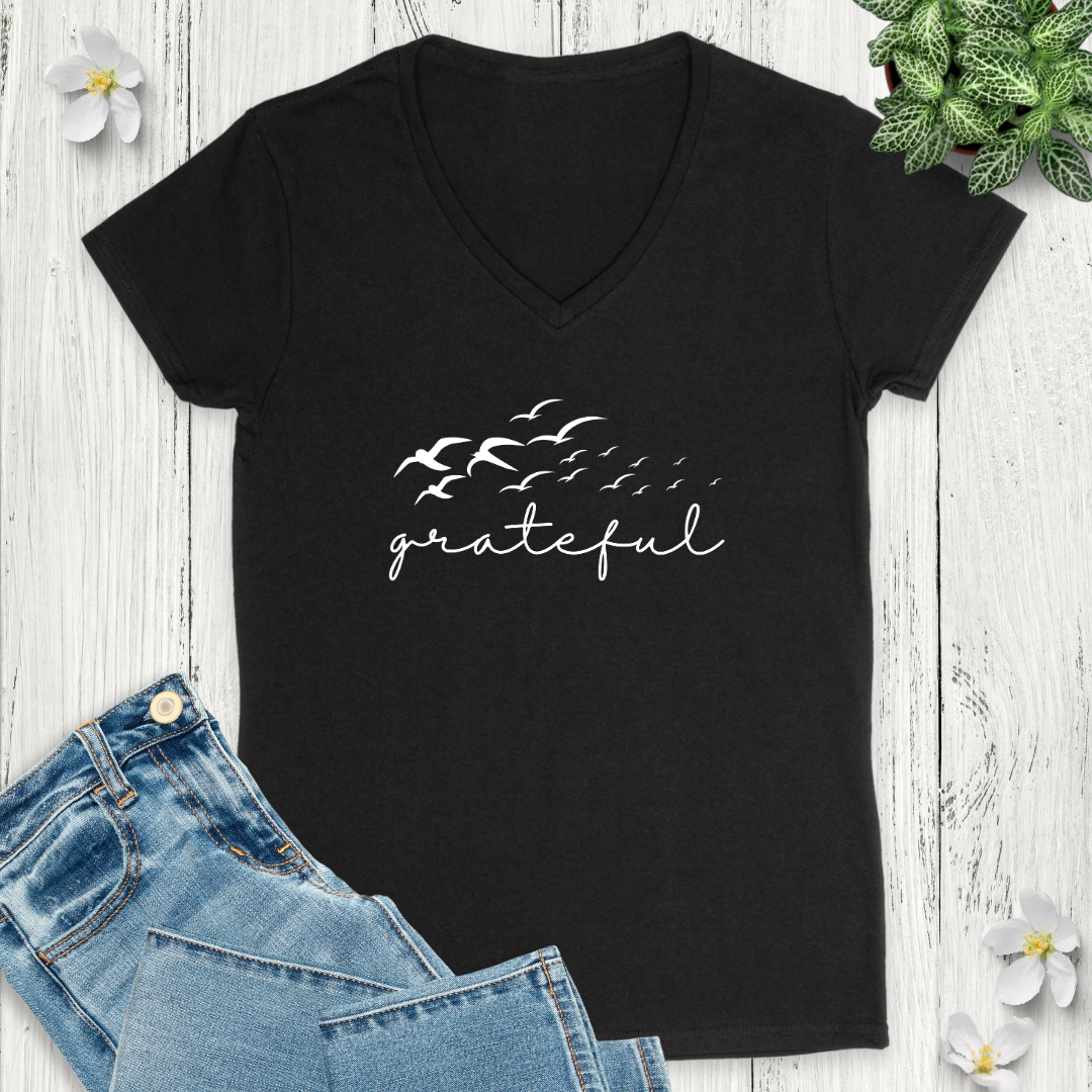 Grateful V-Neck