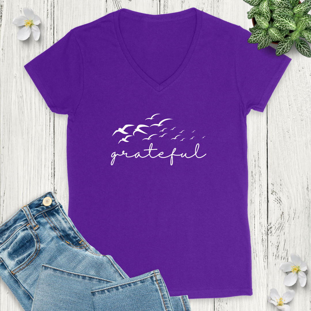 Grateful V-Neck